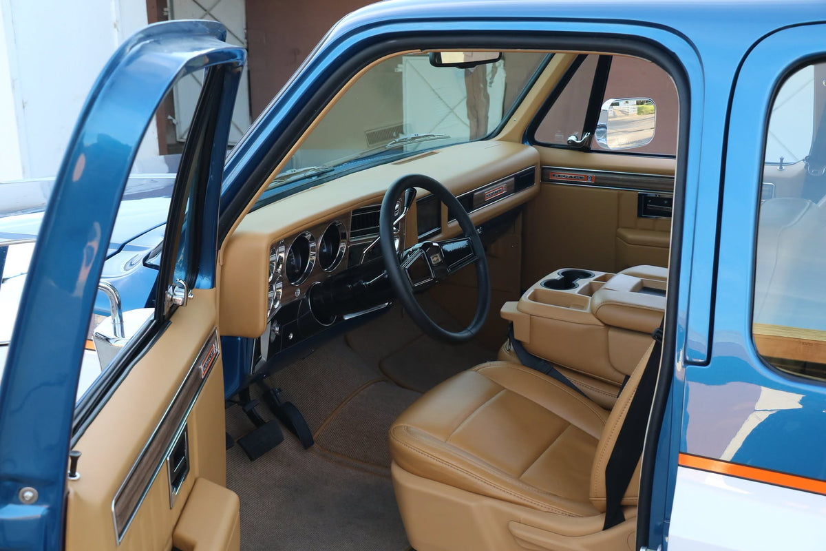GM Square Body Truck Steering Wheel